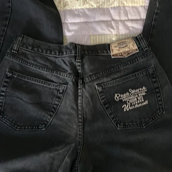Pepe Jeans London classic pre owned vintage. 36x33